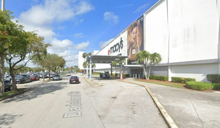 Dadeland Mall's Claire's Gets a Piercing Glow-Up With Selfie Mirrors and Medical Devices