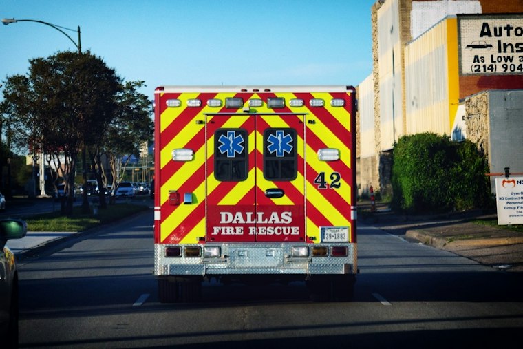 Dallas Officers Revive Unconscious Man Pulled From Far North Dallas Creek
