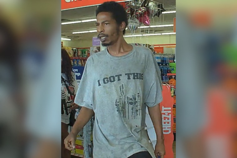 Dallas Police Hunt Suspect Who Punched Worker, Robbed Oak Cliff Business