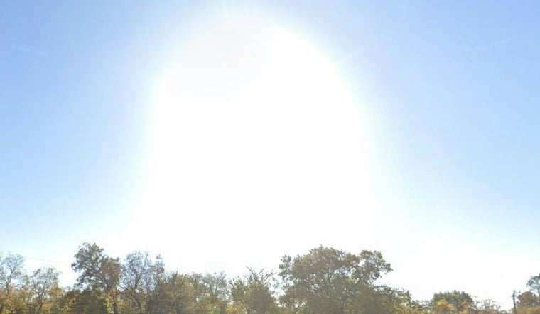 Dallas Sizzles Sunday Before Storms Crash Into North Texas Tonight
