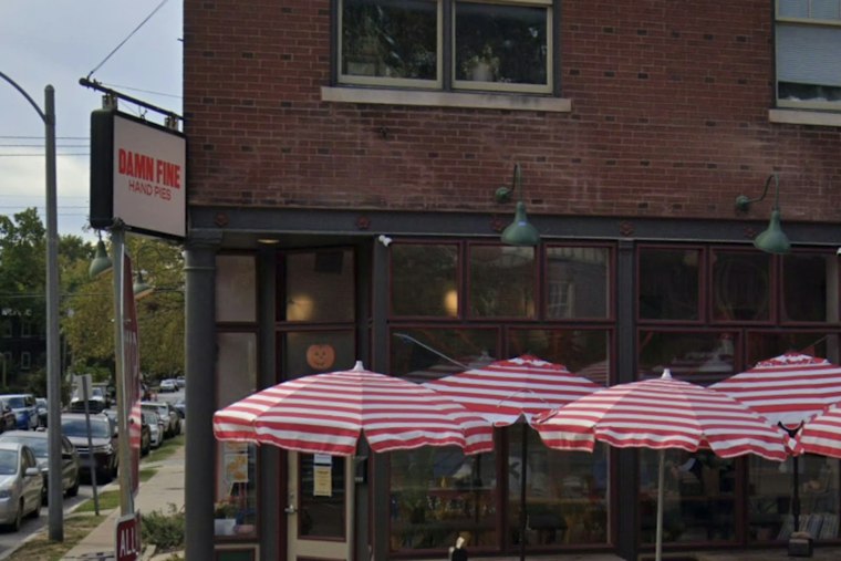 Damn Fine Hand Pies Takes Over Old Doughnut Shop for New Grove Bakery