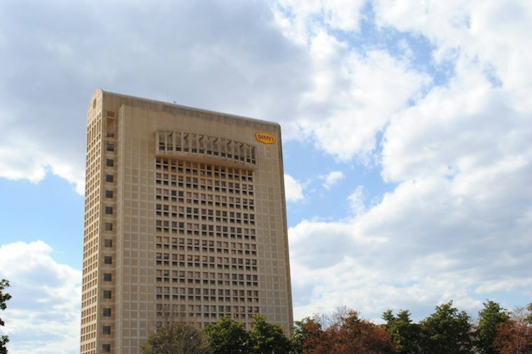 Daredevils Will Rappel 190 Feet Off Spartanburg's Denny's Tower for Cancer Charity