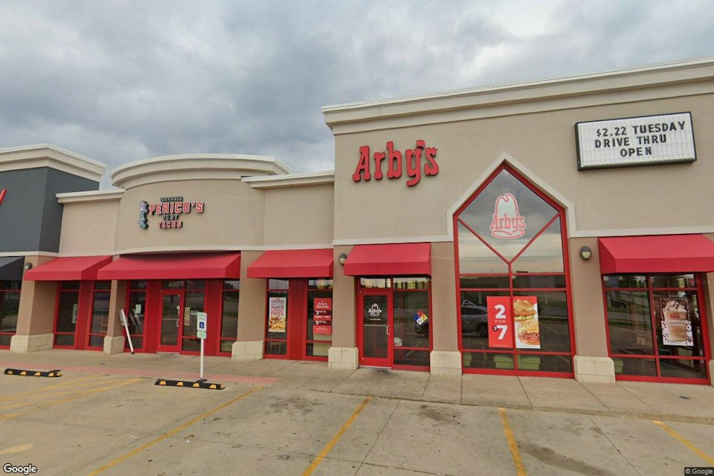 Dave's Hot Chicken Set to Spice Up Peoria, Right Across From Raising Cane's