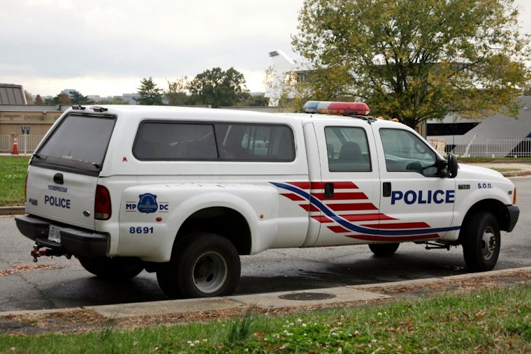 DC Police Hunt Four Persons of Interest After Northeast Shooting Wounds One