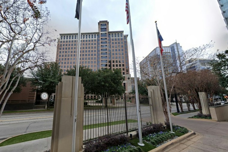 Dean Fearing Fires Up Dallas Kitchens for BubblyQ, Cancer Society's $3M Party