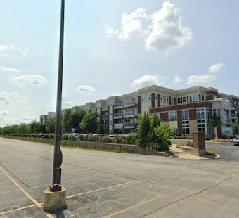 Deerfield Apartment Complex Sells for $94.3M as Chicago's TLC Bets on Suburbs