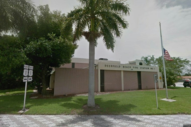 Deerfield Beach Bystanders Help Rescue Elderly Woman From Burning Home