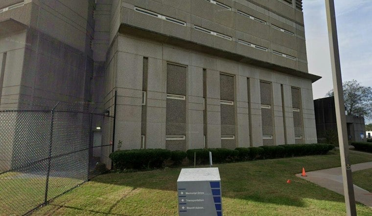 DeKalb Jail Inmate, 24, Found With Wounds, Dies — GBI Now Investigating