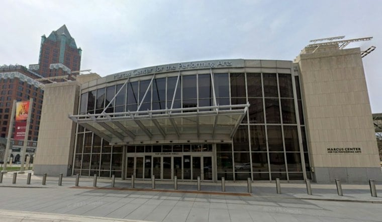 Delavan Native Victor Wallace Brings Broadway's Mamma Mia Home to Milwaukee
