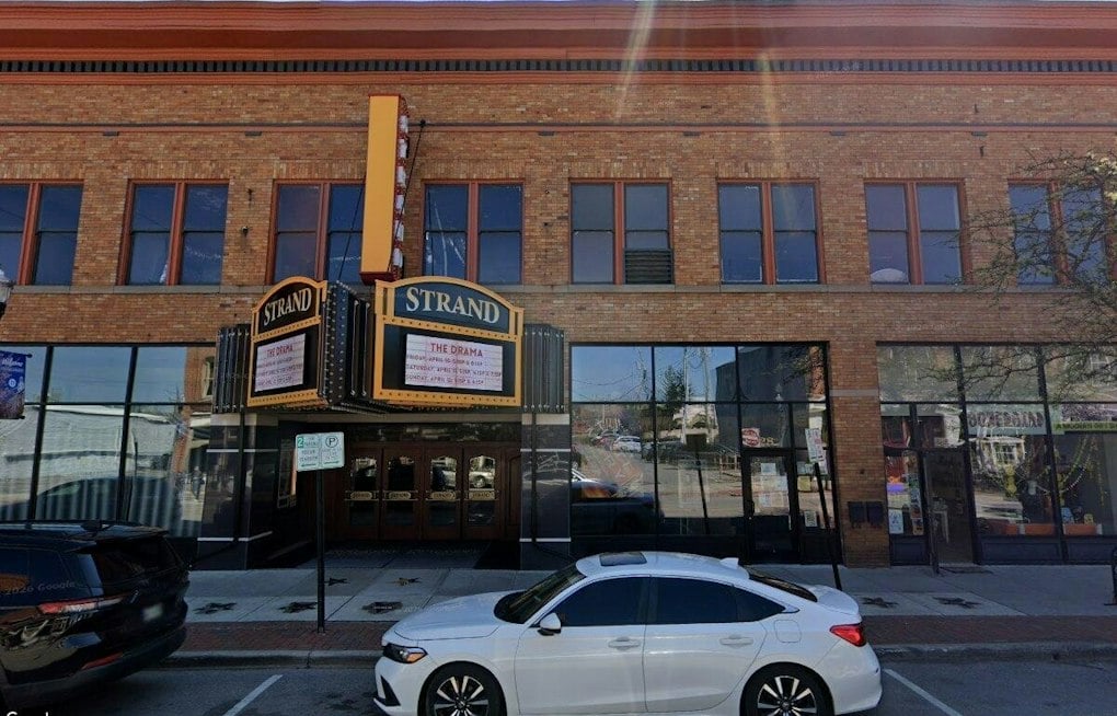 Delaware's Strand Theatre to Host Free '42' Screening With Doby, Rickey Heirs