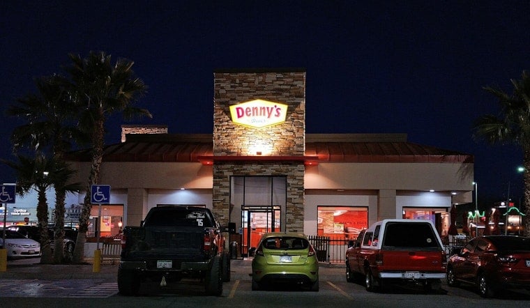 Denny's Franchisee Shuts All Minnesota, Wisconsin Diners, Workers Left Without Pay