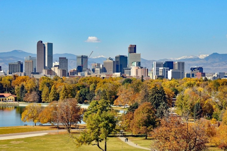 Denver’s Sunny 80-Degree Weekend Before Uncertain Midweek Rain Potential