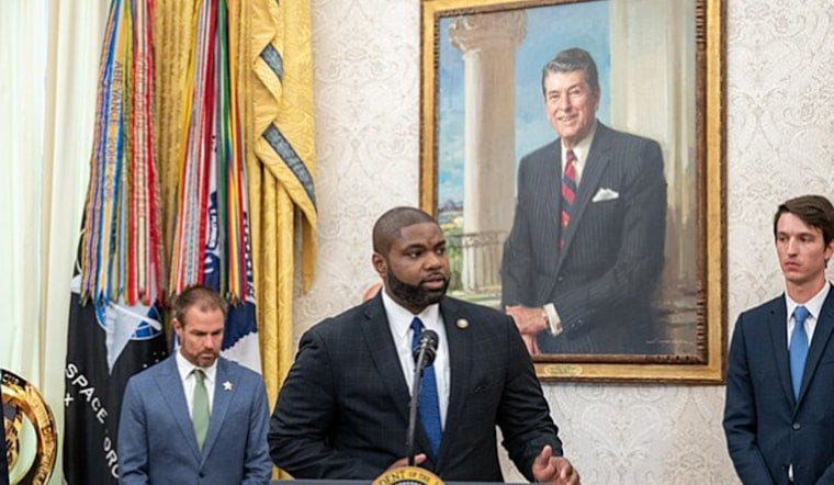 DeSantis Finally Backs Byron Donalds, Ending Yearlong Florida GOP Rift