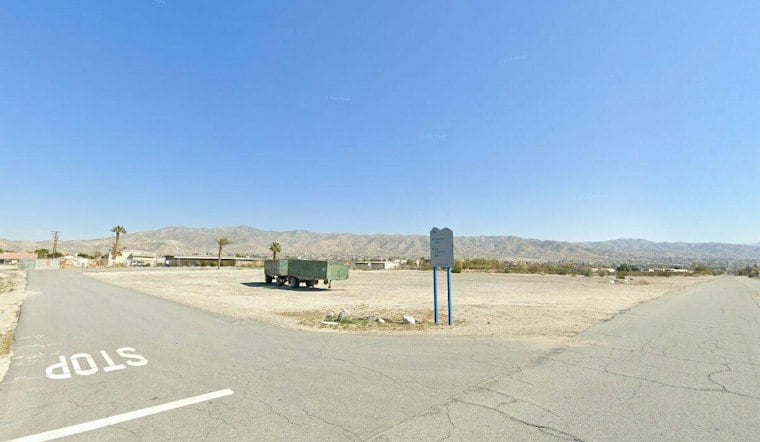 Desert Hot Springs Pet Cemetery Quietly Guards a Former First Dog's Grave