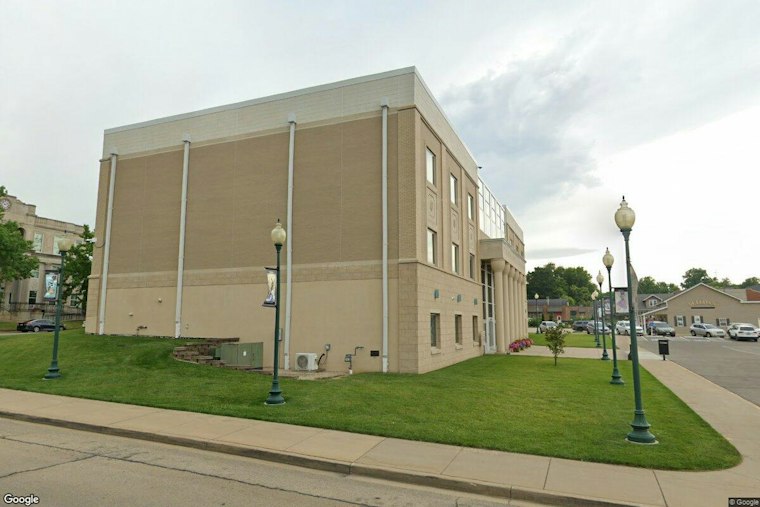 Desloge Loan Manager Accused of Stealing Identities of 137 People
