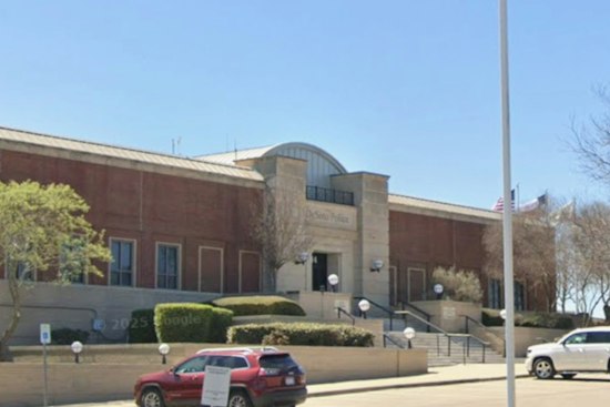 DeSoto Dog Dies In 109-Degree Heat, Police Close Case Without Charges