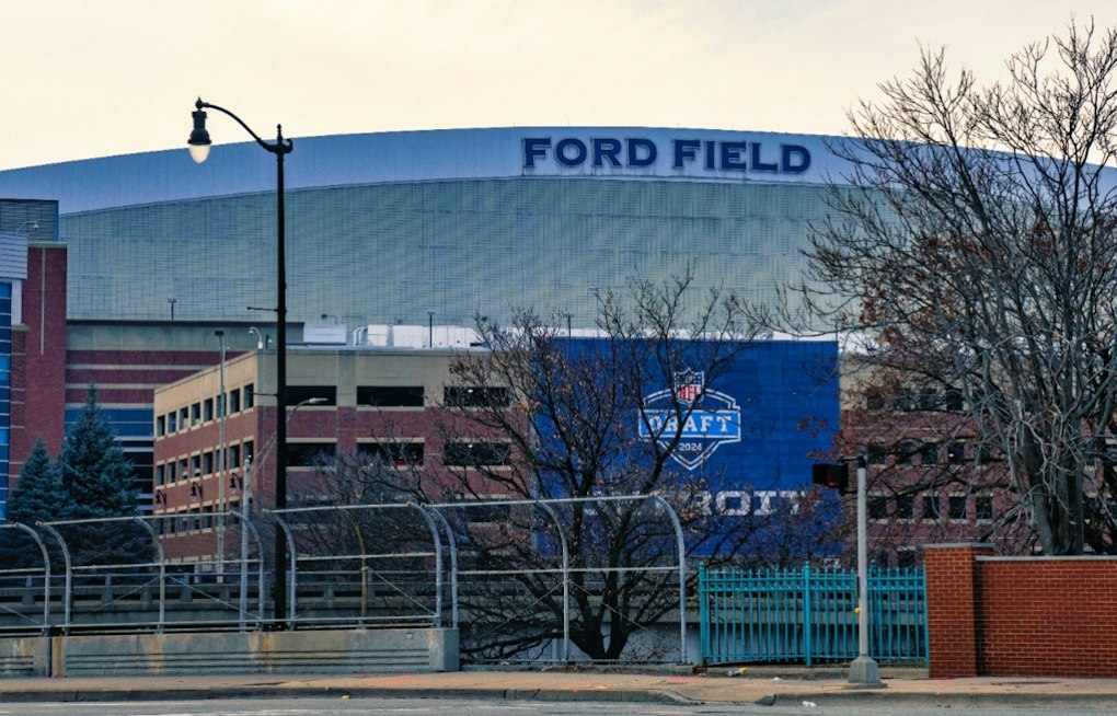 Detroit Lions Players, Roary Storm Belleville School to Cheer On Young Readers