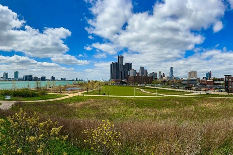Detroit Sizzles Saturday Before Thunderstorms Roar Back Midweek
