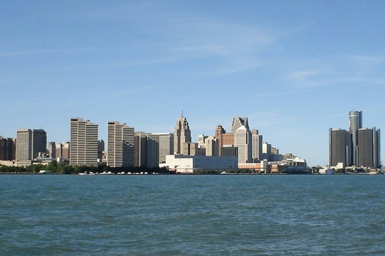 Detroit’s Warm Sunday the Calm Before Stormy Week Slams Motor City