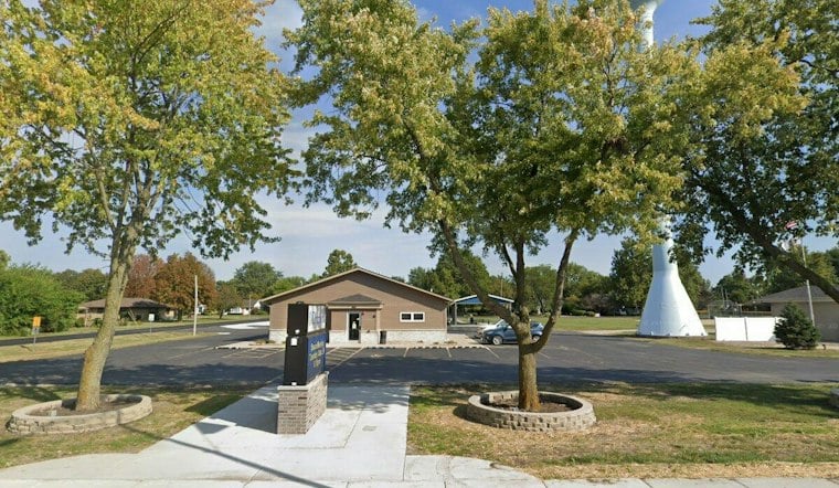 Diamond Village Board Backs Drive-Thru Scooter's Coffee on East Division Street