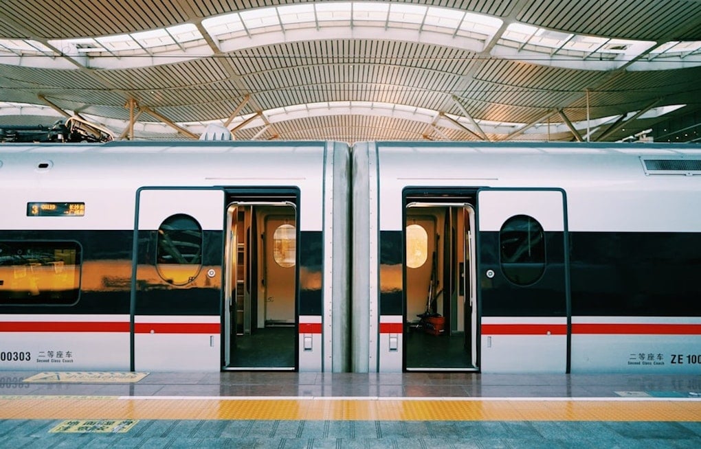 Disabled Train Near Secaucus Snarls NJ Transit, Delays Hit 60 Minutes