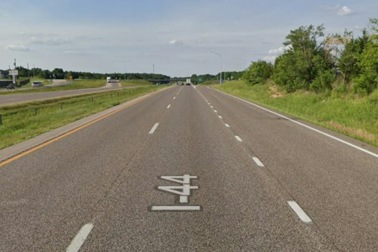 Dixon Motorcyclist, 47, Killed After Sign Strike on I-44 in Franklin County