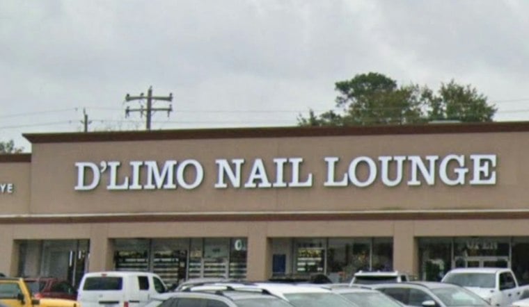 D'Limo Nail Lounge Brings Party Limo, 55 Pedicure Chairs to Meyerland