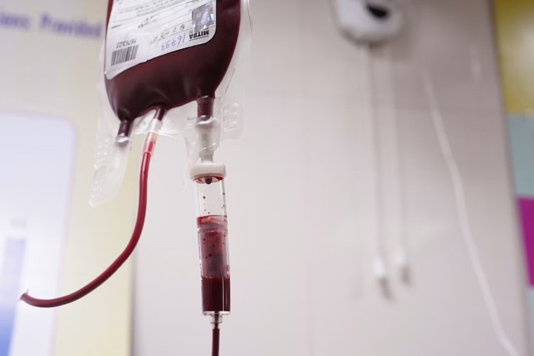 Donate Blood, Score Howl-O-Scream Tickets — San Diego Blood Bank Needs 10,000 Donors