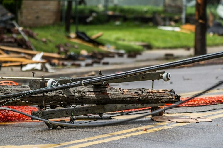 Downed Wires Shut Down Three Canutillo Streets, Thousands Lose Power