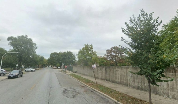 Downstate Broom Magnate Quietly Restores Neglected Jewish Cemetery on Chicago's South Side