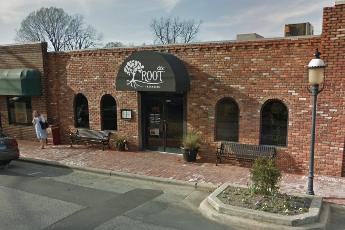 hoodline.com - Adrianne Sinclair - Downtown Elon's The Root Trackside Closes After 15 Years, Owners Say Goodbye Oct. 30