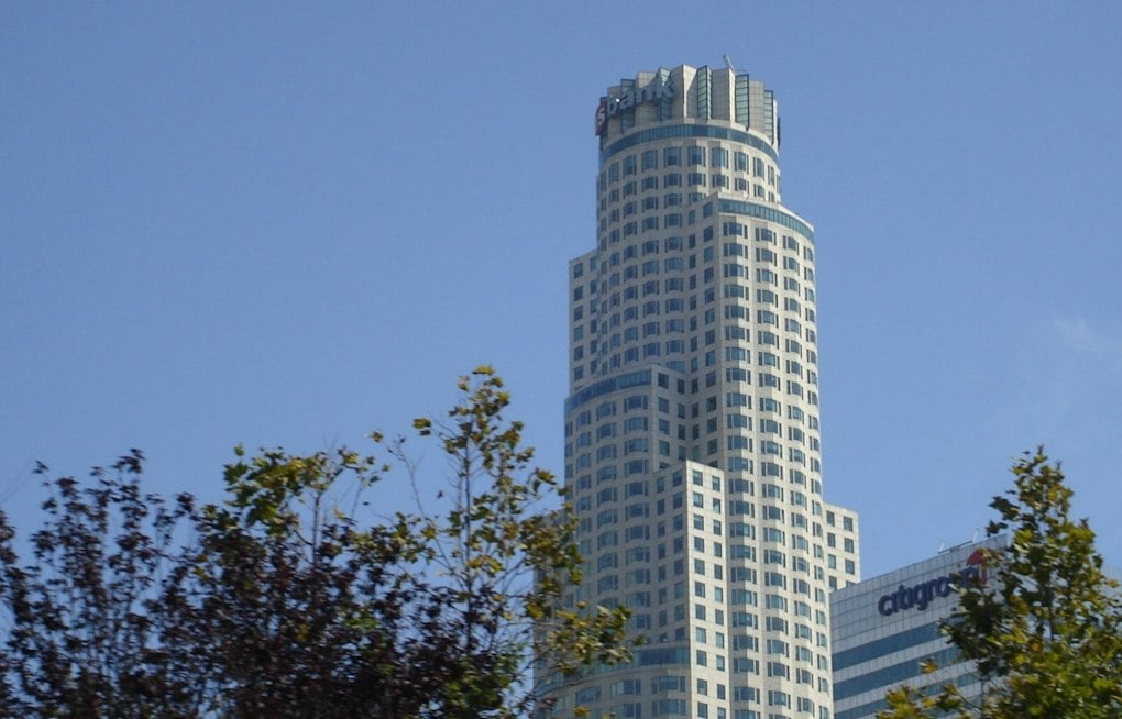 Downtown LA Stair Climbers Scale 75 Floors of US Bank Tower for Ketchum-Downtown YMCA