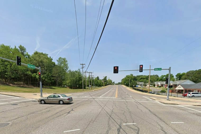 Driver Killed as Truck Crosses Center Line on Big Bend Road