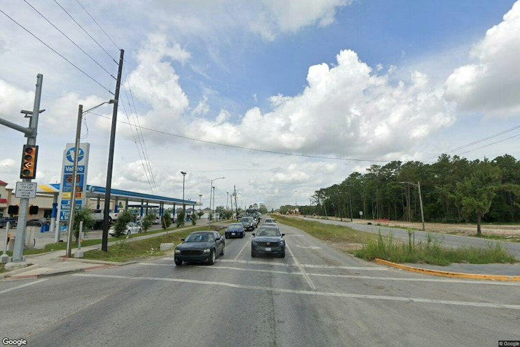 Driver Kills Pedestrian on North Wayside, Flees Onto Little York