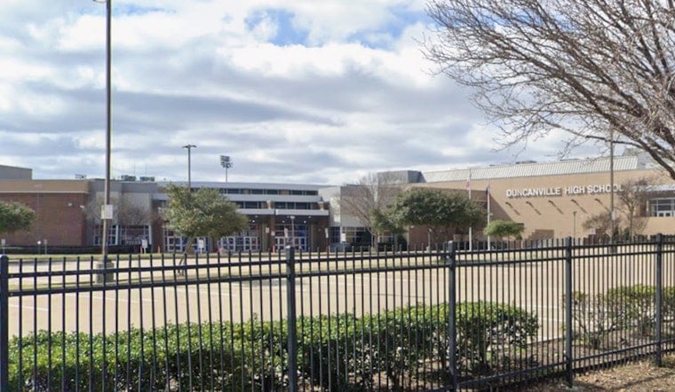 Duncanville High Sends 4,600 Students Home Early After Water Line Break