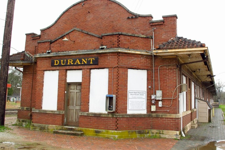 Durant's Becomes Arizona's Lone Pick on NY Times' 50 Best Restaurants List