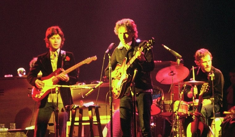 Dylan's Minnesota-Written Blood on the Tracks Lyrics Head to Auction