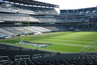 Eagles add $1 art-print vending machines at Lincoln Financial Field