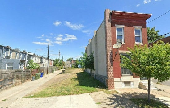 East Baltimore Man Shot; Police Found Him on East Oliver Street, Detectives Say