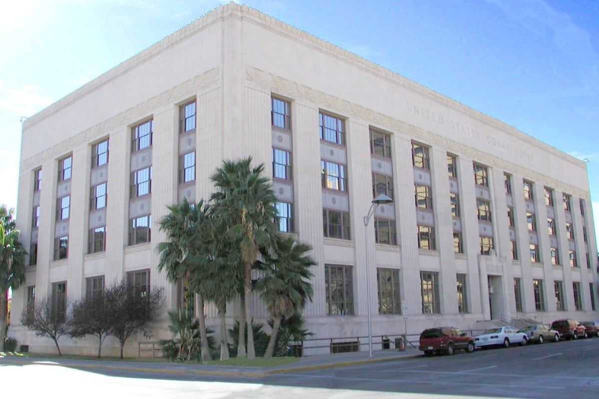 hoodline.com - Jesse Hoffman - El Paso Couple Extradited in Child Smuggling THC Case