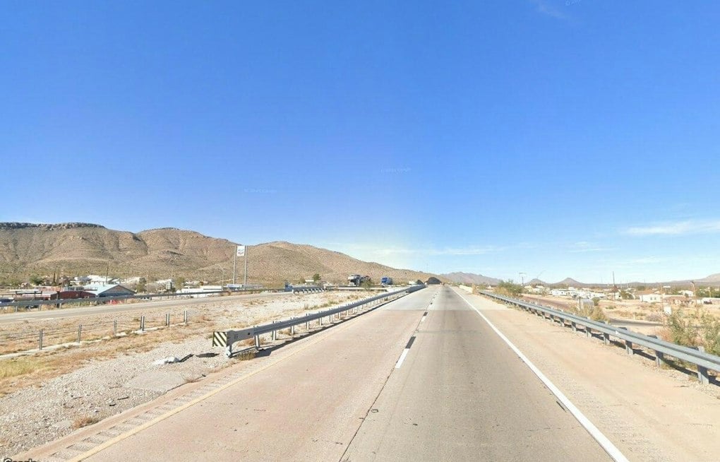 El Paso Woman, 24, Nabbed After 98 MPH I-10 Chase With Teen Passenger