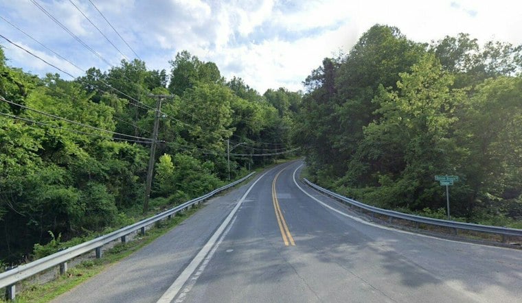 Ellicott City Driver Killed After SUV Veers Off Ilchester Road, Hits Tree