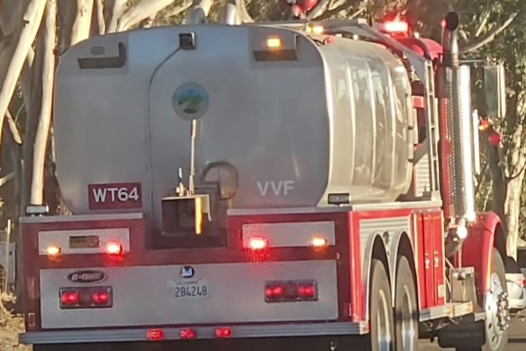 English Hills House Fire Kills One Resident, Forces Mass Evacuations Near Vacaville