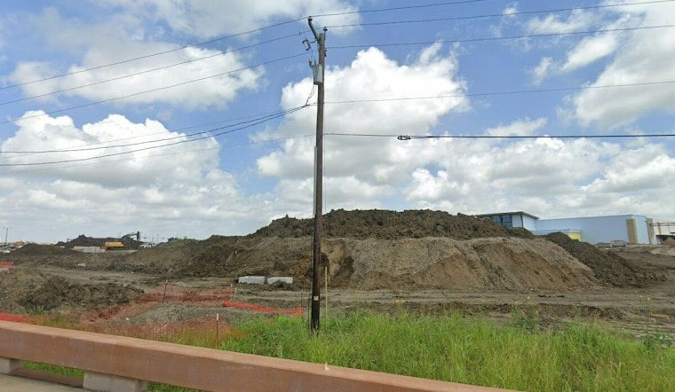 EōS Fitness Eyes Forney Gateway Corner for New Gym