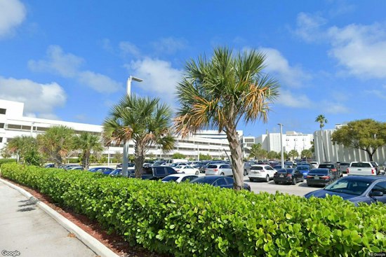 Escaped Prisoner Taken Into Custody After Search Near Miami Beach’s Mount Sinai