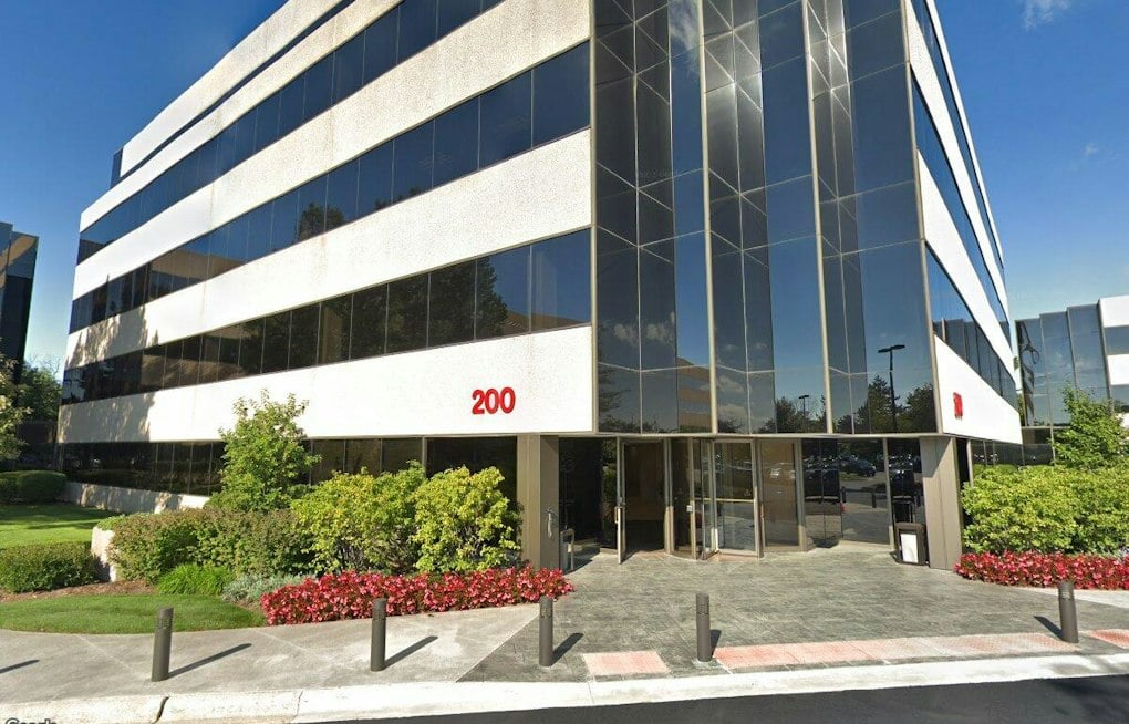 Essendant Shuts Lincolnshire HQ, Cuts 510 Jobs Amid Warn Act Investigation