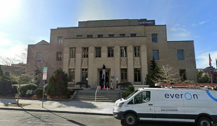 Everett Woman Films Masked Men Taking Away a Worker, Demands to See a Warrant