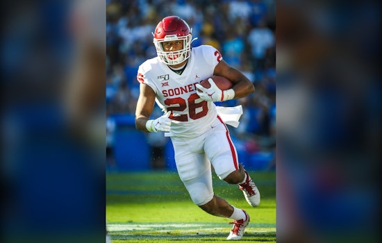 Ex-OU Star Kennedy Brooks Traded Touchdowns for Lattes at Norman Cafe