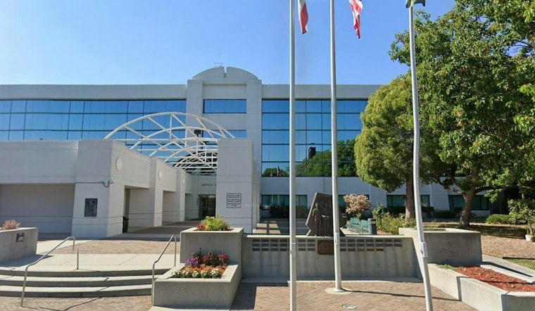Ex-Santa Clara Undersheriff Admits Trading Gun Permits for iPads, Sharks Tickets
