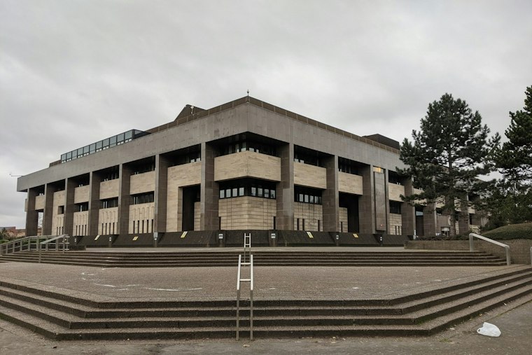 Ex-WashU Spine Surgeon Convicted of Assaulting Woman at Glasgow Nightclub